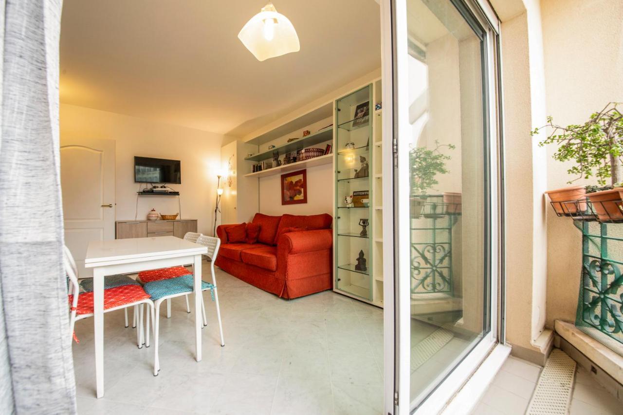 Victoria Appartement Menton Exteriör bild